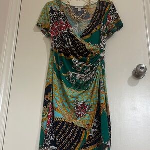Dress Barn Wrap Midi Dress with Daisy Fuentes gold toned chain necklace